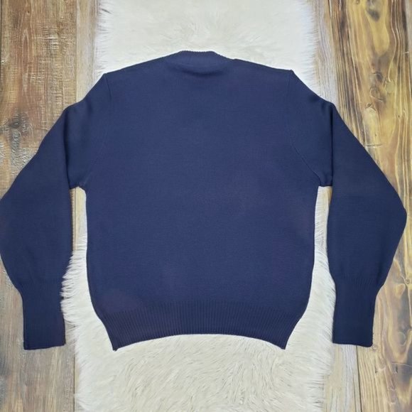 US Military Equipment Mehlin Estey Made in Britain 44R VNeck Sweater Elbow Patch - Picture 2 of 10